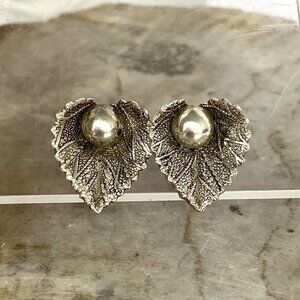 VTG Sterling Silver 925 Dainty 0.67" Textured Leaf Ball Screw Back Earrings